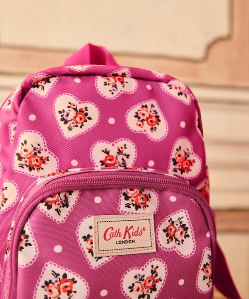 Cath Kidston（キャスキッドソン）の「キッズ ミニ バックパック Lace Hearts（バックパック/リュック・キッズ・その他・FREE）」の2枚目の写真