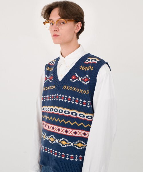 MAINBOOTH(メインブース)の「Ethnic Vest(NAVY)(ベスト・レディース・その他・2)」の2枚目の写真