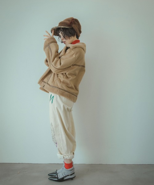 Three Four Time（ｽﾘｰﾌｫｰﾀｲﾑ）の「スタンドカラーショートジャケット（その他アウター・レディース・ベージュ・FREE）」の5枚目の写真