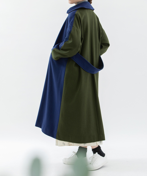 バイカラーロングコート