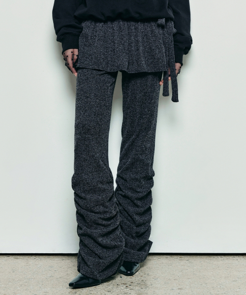 NICK&NICOLE（ニックアンドニコール）の「SHIRRING LAYERED SKIRT PANTS_CHARCOAL（スウェットパンツ・レディース・その他・FREE）」の3枚目の写真