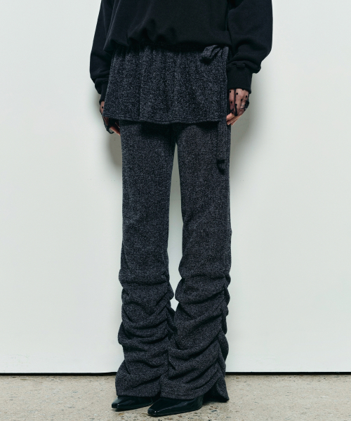 NICK&NICOLE（ニックアンドニコール）の「SHIRRING LAYERED SKIRT PANTS_CHARCOAL（スウェットパンツ・レディース・その他・FREE）」の4枚目の写真
