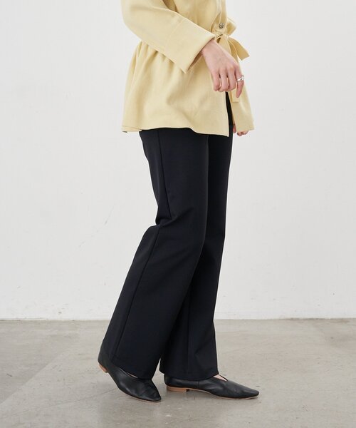 SHENERY（シーナリー）の「スリムジャージーパンツ（その他パンツ・レディース・アイボリー/ブラック・36/38）」の22枚目の写真