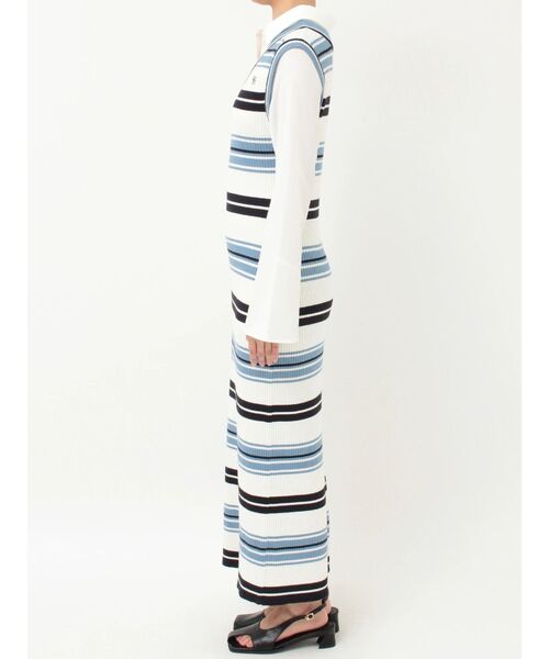 LAGUNAMOON（ラグナムーン）の「シャツレイヤードボーダーニットワンピース（ワンピース・レディース・ブルー/ベージュ/ブラウン・SMALL/MEDIUM）」の4枚目の写真