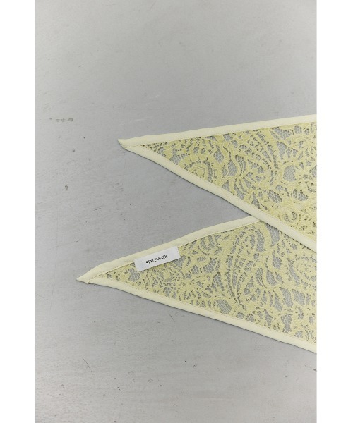 STYLEMIXER(スタイルミキサー)の「ニュアンスレーススカーフ(バンダナ/スカーフ・レディース・ライトグリーン/ネイビー/アイボリー・FREE)」の8枚目の写真