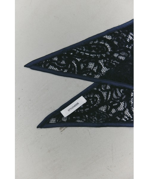 STYLEMIXER(スタイルミキサー)の「ニュアンスレーススカーフ(バンダナ/スカーフ・レディース・ライトグリーン/ネイビー/アイボリー・FREE)」の14枚目の写真