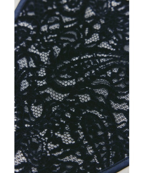 STYLEMIXER(スタイルミキサー)の「ニュアンスレーススカーフ(バンダナ/スカーフ・レディース・ライトグリーン/ネイビー/アイボリー・FREE)」の15枚目の写真