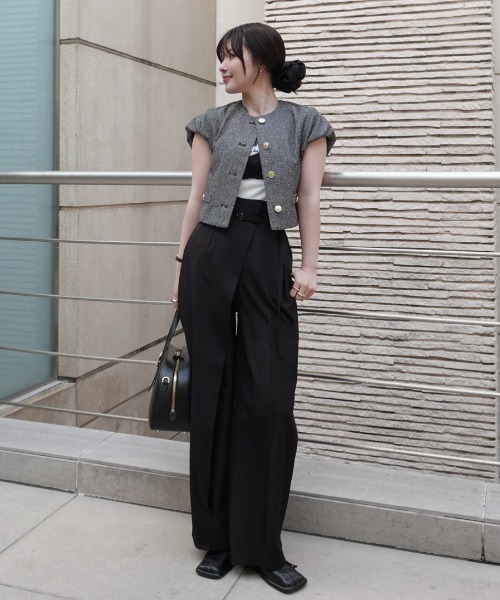 SENEE（セニー）の「tweed balloon sleeve jacket（ツイードバルーンスリーブジャケット）（ノーカラージャケット・レディース・ブラウン/ブラック・MEDIUM/SMALL）」の13枚目の写真