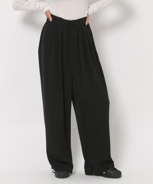 HEREIAM（ヘレイアム）の「【HEREIAM】モードな落ち感が魅力。トロミタックパンツ（その他パンツ・レディース・ブラック/ダークネイビー・SMALL/MEDIUM）」の11枚目の写真