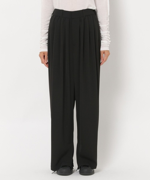 HEREIAM（ヘレイアム）の「【HEREIAM】モードな落ち感が魅力。トロミタックパンツ（その他パンツ・レディース・ブラック/ダークネイビー・SMALL/MEDIUM）」の14枚目の写真