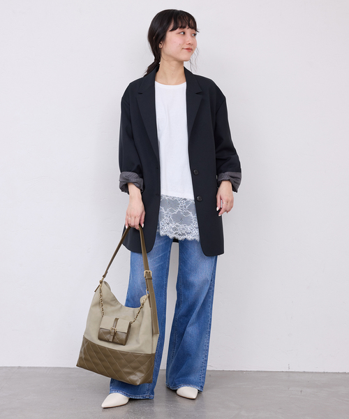 SLOBE IENA(スローブイエナ)の「SLOBE IENA ポーチ付きキルティングバッグ(ショルダーバッグ・レディース・ベージュ/ブラウン・FREE)」の6枚目の写真