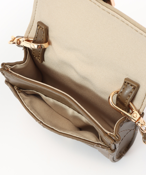 SLOBE IENA(スローブイエナ)の「SLOBE IENA ポーチ付きキルティングバッグ(ショルダーバッグ・レディース・ベージュ/ブラウン・FREE)」の22枚目の写真