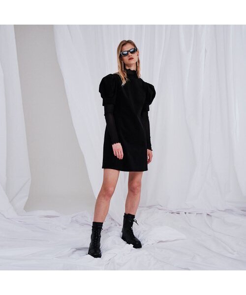 MAKE A TOAST(メイクアトースト)の「PUFF CORDUROY MINI DRESS BLACK(ワンピース・レディース・ブラック・FREE)」の1枚目の写真