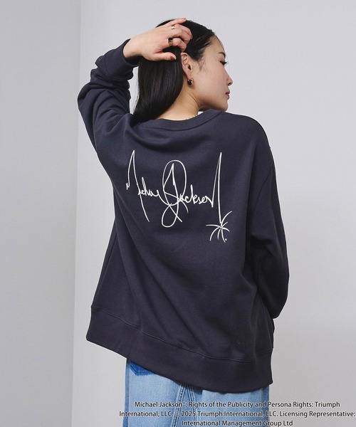 ROSE BUD（ローズバッド）の「(Michael Jackson)DANGEROUS SWEATSHIRT（Tシャツ/カットソー・レディース・グレー/チャコール・ONE SIZE）」の7枚目の写真