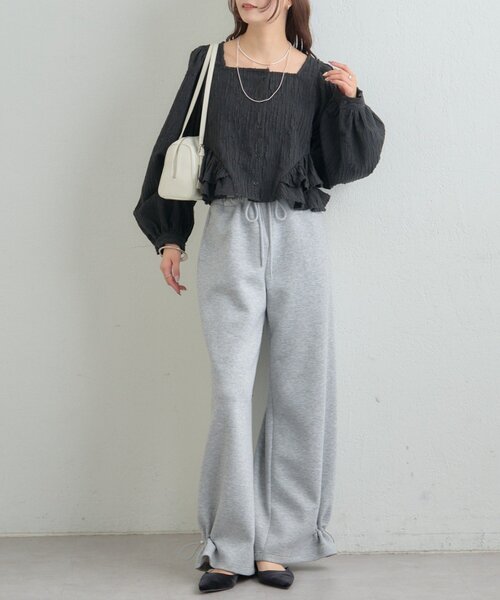 mystic（ミスティック）の「ジャガード裾フリルブラウス（シャツ/ブラウス・レディース・イエロー/ブラック/オフホワイト・FREE）」の21枚目の写真