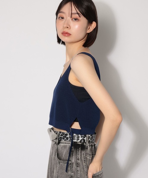 PAGEBOY（ページボーイ）の「サイドベルトニットビスチェ（その他トップス・レディース・ネイビー/ブラック/オフホワイト・FREE）」の3枚目の写真