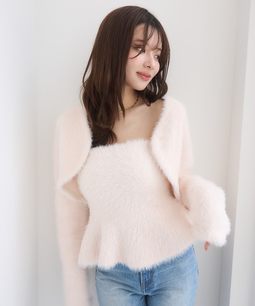 EIMY ISTOIRE（エイミーイストワール）の「フェザーペプラムニットカーディガンセット（ニット/セーター・レディース・アイボリー/ライトピンク/チャコールグレー・F）」の3枚目の写真