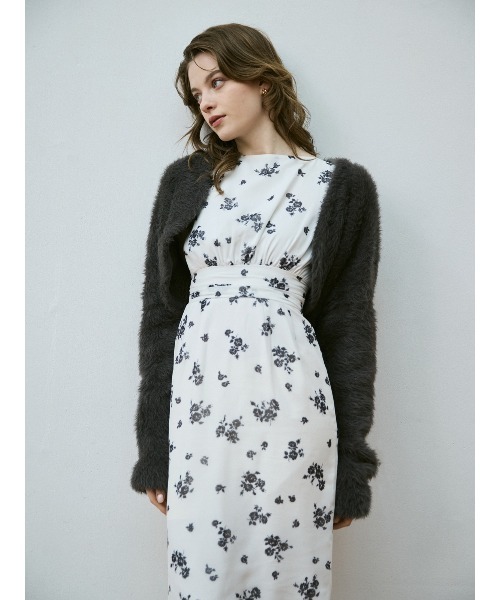 EIMY ISTOIRE（エイミーイストワール）の「フェザーペプラムニットカーディガンセット（ニット/セーター・レディース・アイボリー/ライトピンク/チャコールグレー・F）」の19枚目の写真