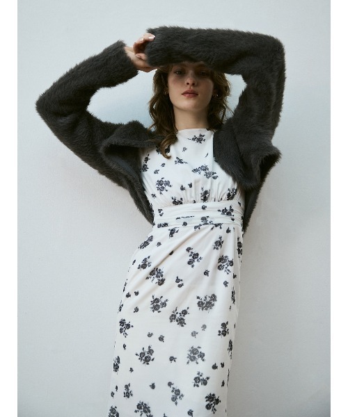 EIMY ISTOIRE（エイミーイストワール）の「フェザーペプラムニットカーディガンセット（ニット/セーター・レディース・アイボリー/ライトピンク/チャコールグレー・F）」の20枚目の写真