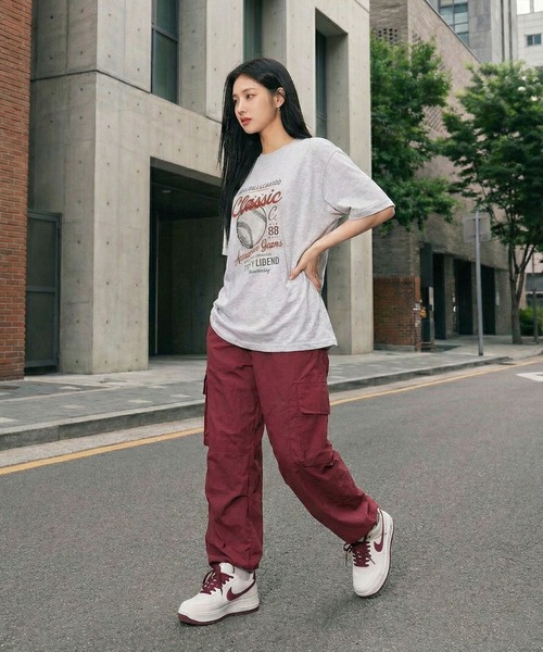 September SEOUL(セプテンバーソウル)の「アメリカンスポーツイラストグラフィックTシャツ(Tシャツ/カットソー・レディース・ホワイト/アッシュ・FREE)」の5枚目の写真