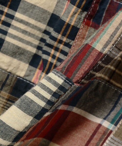 BEAMS PLUS（ビームスプラス）の「2 Pleats Trousers Patchwork Madras（その他パンツ・メンズ・ブラウン・X-LARGE/LARGE/MEDIUM/SMALL）」の5枚目の写真