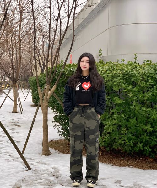 ITZAVIBE（イッザバイブ）の「I LOVE CAT CROP T SHIRT（Tシャツ/カットソー・レディース・その他・ONE SIZE）」の6枚目の写真