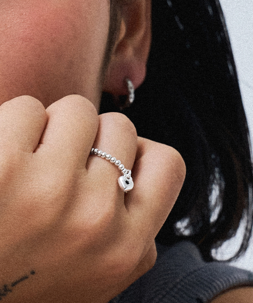 SCALETTO(スカーレット)の「RS012 Silver925 Heart Pendent Beads Ring(リング・レディース・シルバー・FREE)」の2枚目の写真
