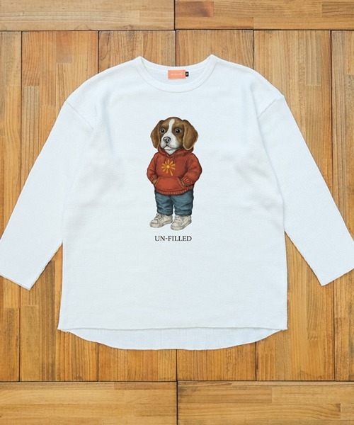 UN-FILLED(アンフィルド)の「mlt5558- UF DOG WAFFLE LONG SLEEVE T-shirt ロンT(ビーグル)-着丈前後差有(SDUF-2604BGL-M)(Tシャツ/カットソー・メンズ・アイボリー/グレー/ホワイト・ONE SIZE)」の1枚目の写真