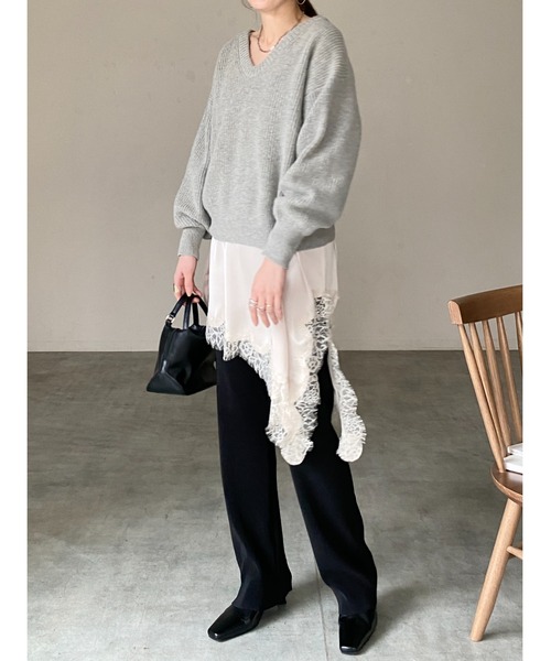 She's Closet(シーズクローゼット)の「アシンメトリーロング丈サイドスリットサテンレースキャミソール(キャミソール・レディース・ブラック/アイボリー・FREE)」の11枚目の写真