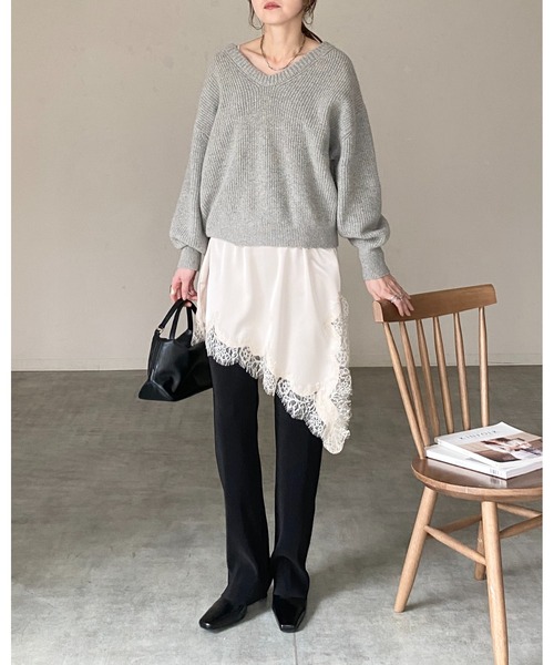 She's Closet(シーズクローゼット)の「アシンメトリーロング丈サイドスリットサテンレースキャミソール(キャミソール・レディース・ブラック/アイボリー・FREE)」の10枚目の写真