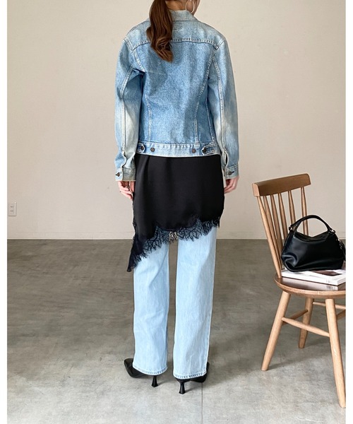 She's Closet(シーズクローゼット)の「アシンメトリーロング丈サイドスリットサテンレースキャミソール(キャミソール・レディース・ブラック/アイボリー・FREE)」の16枚目の写真