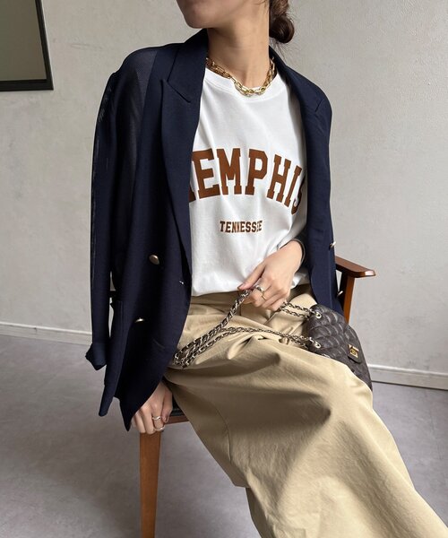 DouDou(ドゥドゥ)の「【WEB限定】MEMPHISドルマンロゴロンTEE(Tシャツ/カットソー・レディース・ダークグレー/カーキ/オフホワイト・FREE)」の1枚目の写真