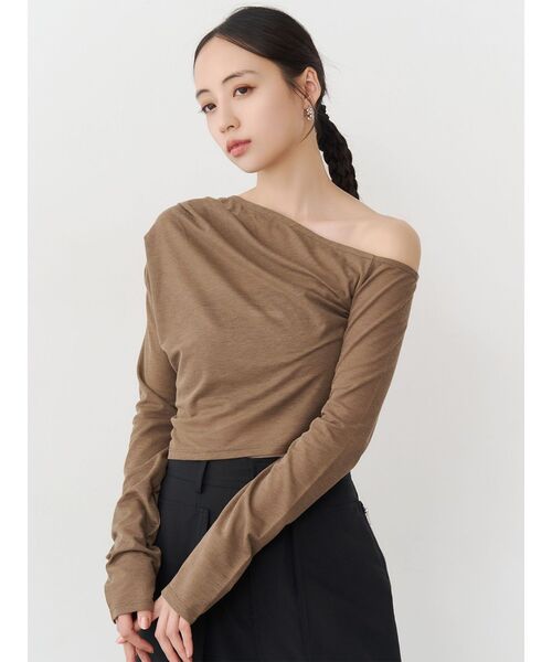 MURUA（ムルーア）の「ドレープワンショルトップス（Tシャツ/カットソー・レディース・ホワイト/ブラック/モカ・FREE）」の20枚目の写真