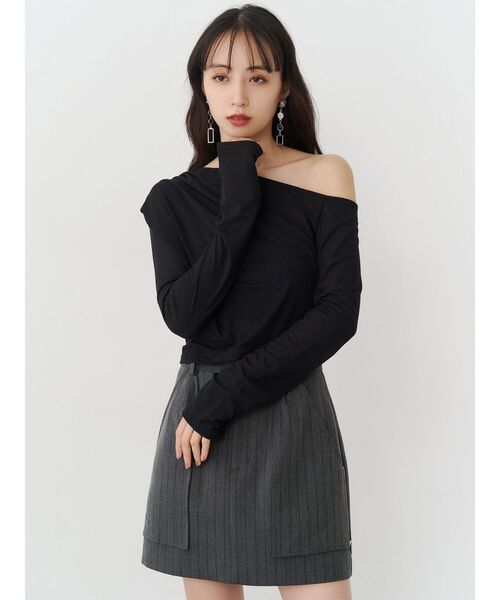 MURUA（ムルーア）の「ドレープワンショルトップス（Tシャツ/カットソー・レディース・ホワイト/ブラック/モカ・FREE）」の18枚目の写真