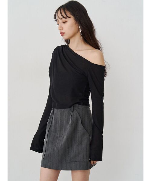 MURUA（ムルーア）の「ドレープワンショルトップス（Tシャツ/カットソー・レディース・ホワイト/ブラック/モカ・FREE）」の17枚目の写真