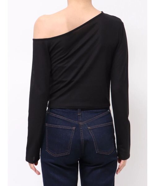 MURUA（ムルーア）の「ドレープワンショルトップス（Tシャツ/カットソー・レディース・ホワイト/ブラック/モカ・FREE）」の8枚目の写真