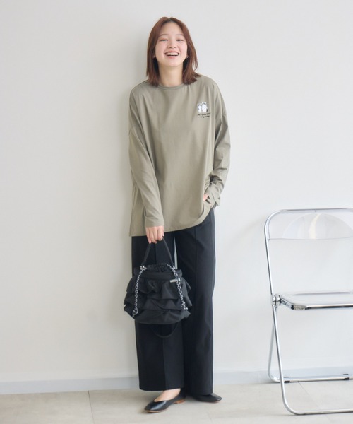 meeny miny(ミーニーマイニー)の「【meeny miny】CAT & BAKES 9456『ドキッ』ロンT(Tシャツ/カットソー・レディース・チャコールグレー/ホワイト/カーキ・M-L/S-M)」の4枚目の写真