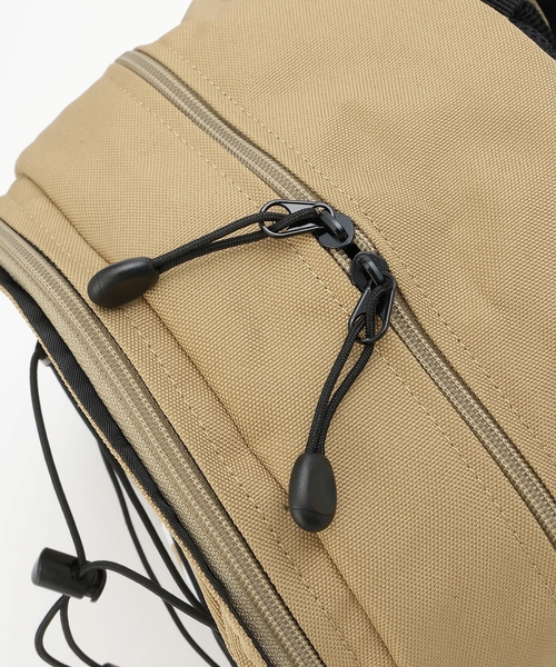XLARGE KIDS（エクストララージキッズ）の「ロゴストリング バックパック（バックパック/リュック・キッズ・ベージュ/ブラック/ネイビー・F）」の5枚目の写真