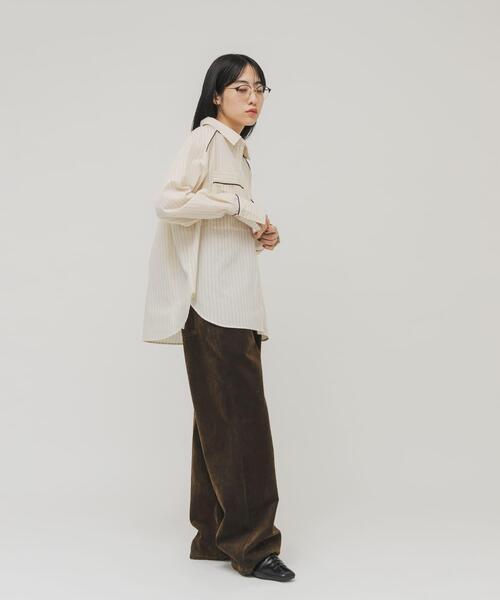 KBF(ケイビーエフ)の「ストライプBIGシャツ(シャツ/ブラウス・レディース・ブラウン/アイボリー・ONE)」の19枚目の写真