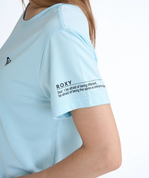 ROXY(ロキシー)の「ROXY ウィメンズ FITNESS FLOW MODE Tシャツ 【2026年春夏モデル】/ロキシーUVカット速乾ワンポイントロゴ半袖Tシャツ(Tシャツ/カットソー・レディース・ブラック/グレー/ミント/ホワイト・LARGE/MEDIUM)」の9枚目の写真
