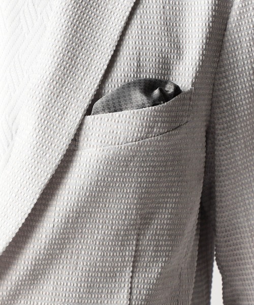 NICOLE CLUB FOR MEN(ニコルクラブフォーメン)の「ワッフルサッカープリント2Bジャケット(テーラードジャケット・メンズ・シルバーグレー/グレー系/ブラック・MEDIUM/LARGE/X-LARGE)」の11枚目の写真