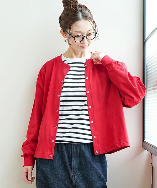 SOLAMONAT(ソラモナ)の「サラリト天竺 スナップカーディガン(カーディガン/ボレロ・レディース・ブラック/チャコールグレー/ブルー/ライトグレー/レッド/ホワイト/ネイビー/サックスブルー・FREE)」の8枚目の写真