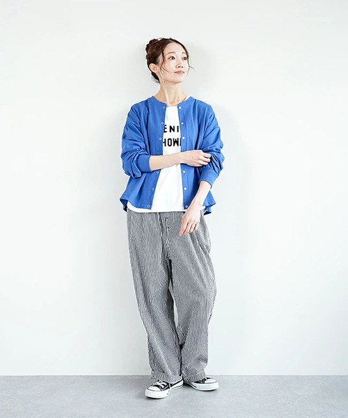 SOLAMONAT(ソラモナ)の「サラリト天竺 スナップカーディガン(カーディガン/ボレロ・レディース・ブラック/チャコールグレー/ブルー/ライトグレー/レッド/ホワイト/ネイビー/サックスブルー・FREE)」の7枚目の写真