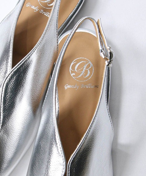 Gready Brilliant（グレディブリリアン）の「エナメルフラットパンプス（パンプス・レディース・シルバー/ブラック・38/37/36）」の16枚目の写真