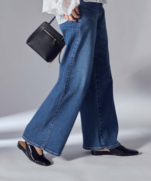 Gready Brilliant（グレディブリリアン）の「エナメルフラットパンプス（パンプス・レディース・シルバー/ブラック・38/37/36）」の6枚目の写真