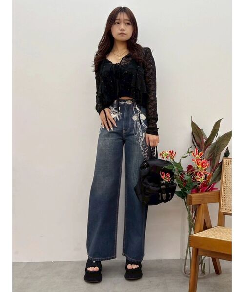 EVRIS(エヴリス)の「厚底フリンジズタッズサンダル(サンダル・レディース・ブラック/ピンク/ベージュ・SMALL/LARGE/MEDIUM)」の17枚目の写真