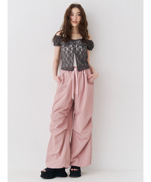 EVRIS(エヴリス)の「厚底フリンジズタッズサンダル(サンダル・レディース・ブラック/ピンク/ベージュ・SMALL/LARGE/MEDIUM)」の10枚目の写真