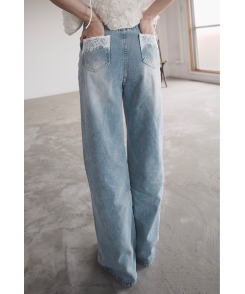SALTMINT（ソルトミント）の「Mood Lace Denim Pants（デニムパンツ・レディース・ライトブルー・S/M/L/XL）」の2枚目の写真