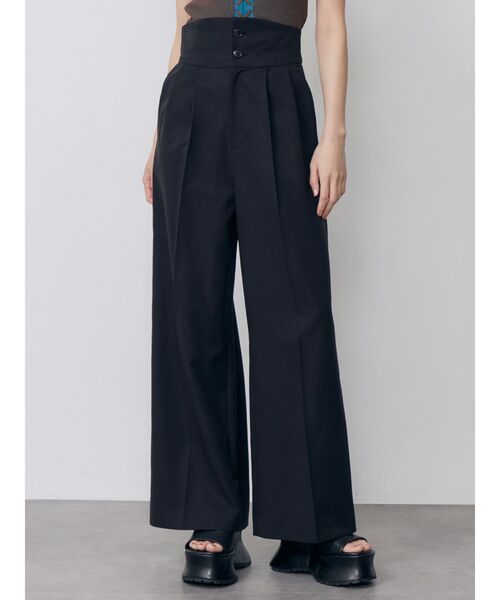 MURUA（ムルーア）の「【接触冷感】ハイウエストセンプレワイドパンツ【セットアップ着用可】（スラックス・レディース・ブルー/ベージュ/グレー/ブラック・2/1）」の2枚目の写真