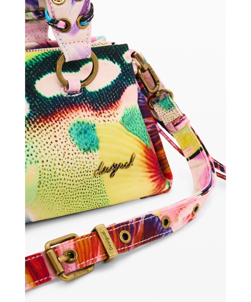 Desigual（デシグアル）の「Desigual × Christian Lacroix｜マルチカラープリントミディアムショルダーバッグ（ショルダーバッグ・レディース・レッド・FREE）」の5枚目の写真